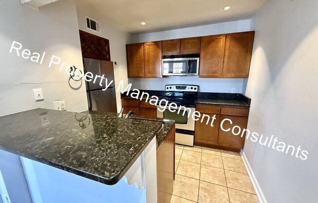 2 Bed 2 Bath West Plaza Urban Oasis