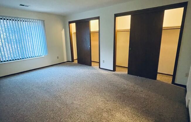 2 beds, 2 baths, 1,129 sqft, $964, Unit 210703