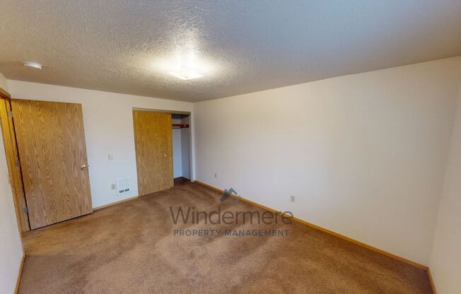2 beds, 1 bath, 828 sqft, $1,095, Unit 20