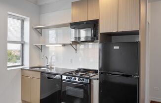 2 beds, 1 bath, 451 sqft, $2,300, Unit 811