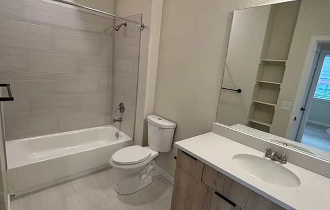 1 bed, 1 bath, 586 sqft, $1,599, Unit 820 #309