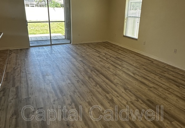 10503 WHITE PEACOCK PL