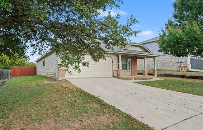 Charming Single-Story in Cibolo - Realtor Commission: $500
