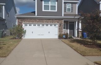 ***MOVE-IN SPECIAL!*** Spectacular Three Bedroom Home in Liberty Ridge!