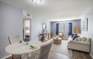 4300 18 ST W