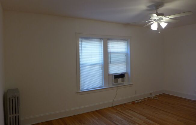 Linder/ Lawrence Apartments