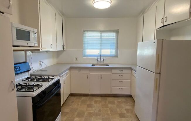 Fremont 844