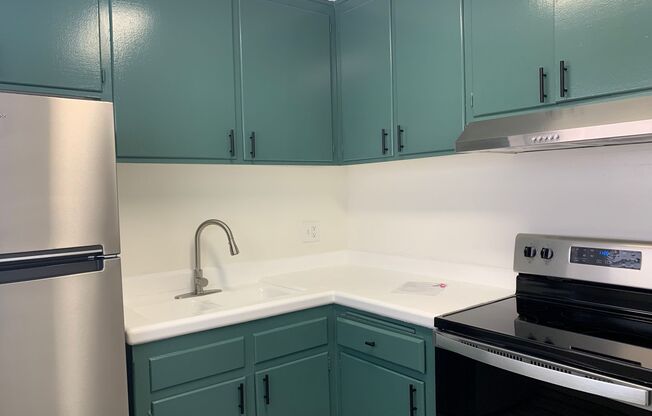 Studio, 1 bath, $2,050, Unit 7
