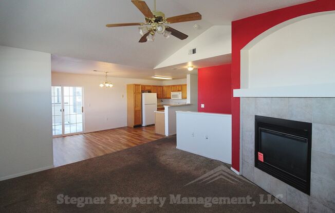 3 beds, 2 baths, $2,100, Unit # 4G