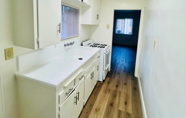 783-789 Freeman Ave Long Beach, CA 90804