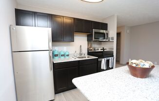 Studio, 1 bath, 386 sqft, $1,085