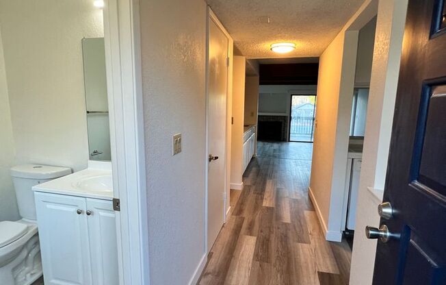 ALL REMODELED 2bed/2.5bath townhome!