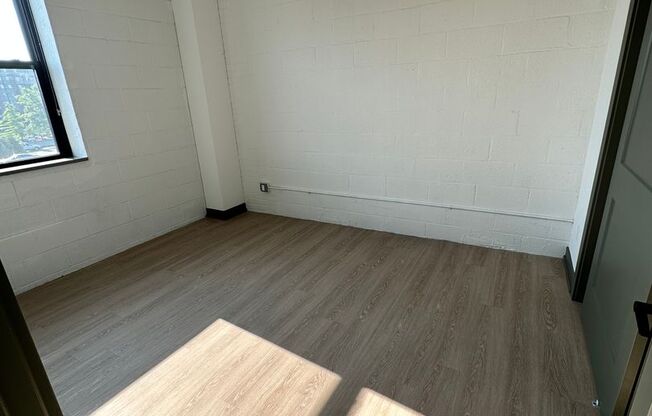 1 bed, 1 bath, 730 sqft, $1,875, Unit 2219-231