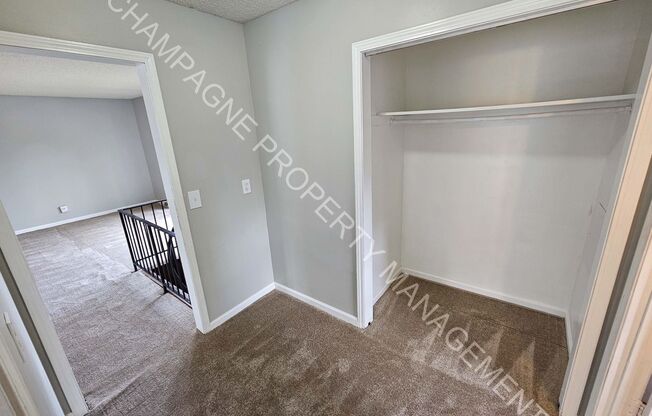 1 bed, 1 bath, 1,200 sqft, $1,100, Unit 2