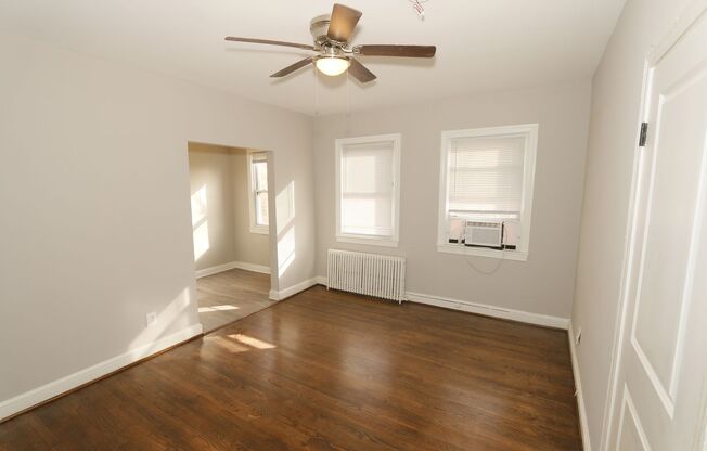 116 44th Street NE