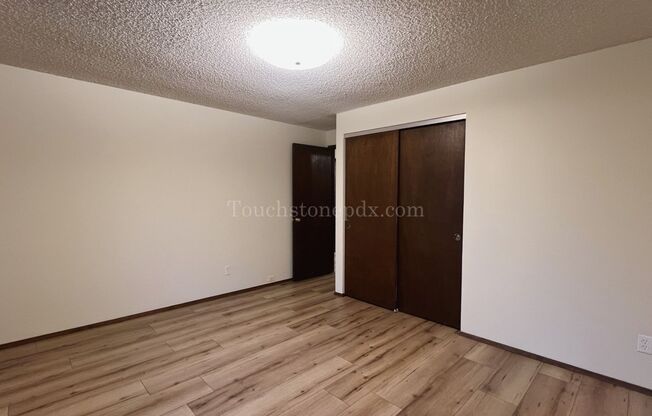 2 beds, 1 bath, $1,625, Unit 1403