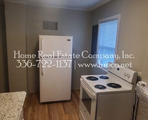 2 beds, 1 bath, $895