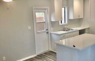 1 bed, 1 bath, 440 sqft, $2,300, Unit EM869