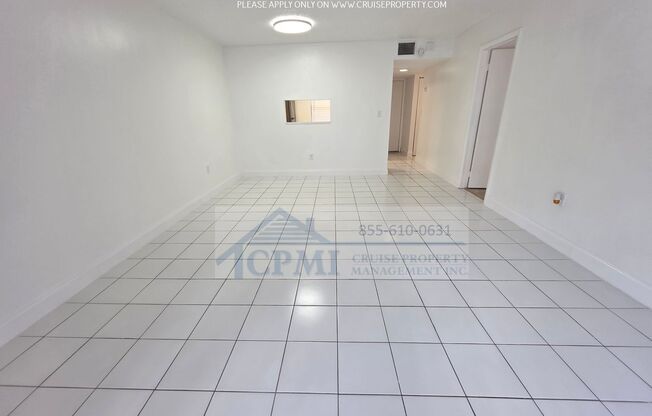 1 bed, 1 bath, 725 sqft, $1,750, Unit V120