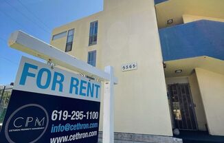 2 beds, 2 baths, $2,300, Unit 7