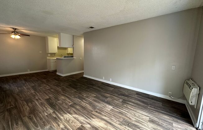 1 bed, 1 bath, 602 sqft, $2,095, Unit 24