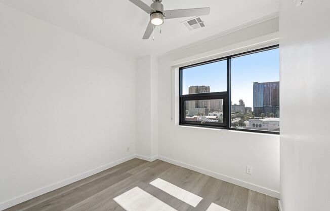 3 beds, 2 baths, 1,418 sqft, $3,735, Unit 503