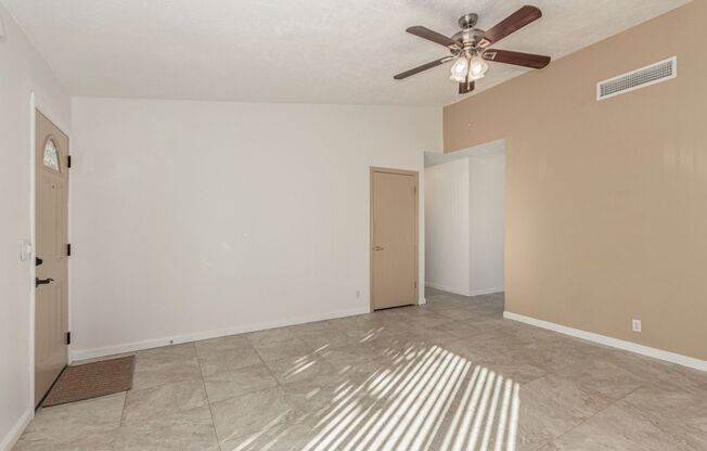 Single Story home with 3 bedrooms and pool!