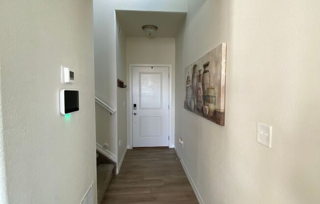 Stunning 3 Bedroom in NE Springs!