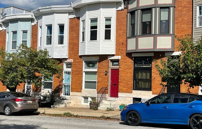 2-Bedroom on Patterson Park in Highlandtown - Vintage Charm