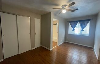 1 bed, 1 bath, $650, Unit Apt 3