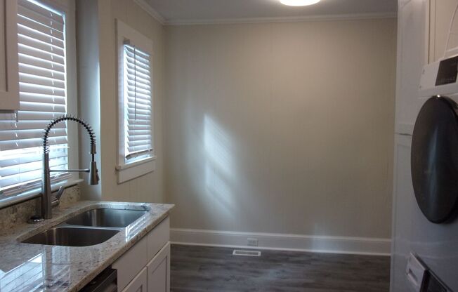 2 beds, 1 bath, $1,475