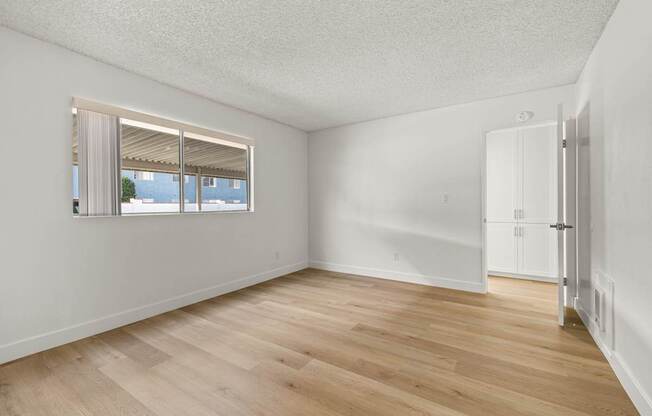 Villas in Spring Valley, CA