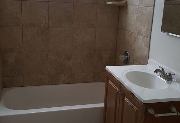 51st Street Apartments FSD