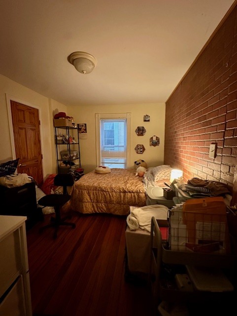 86 Prentiss St.