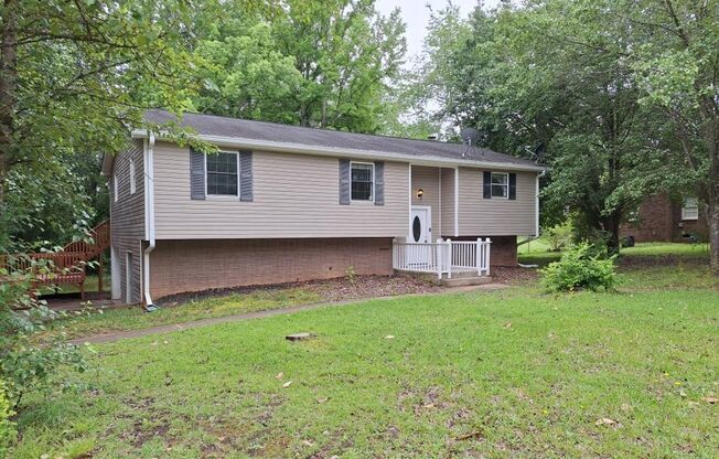 Large 3 Bedroom 2 Bath Ranch with Basement and Garage