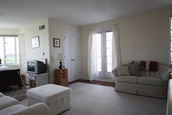 2 beds, 2 baths, 1,561 sqft, $6,250, Unit C1007