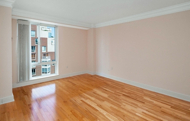 2 beds, 2 baths, 1,210 sqft, $5,500, Unit W907