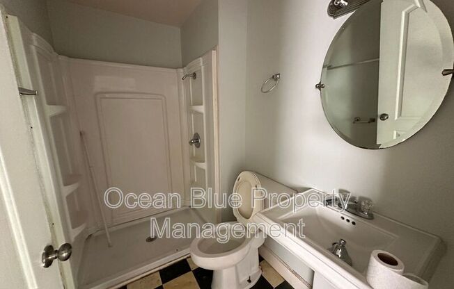 3901 1/2 6 ST S