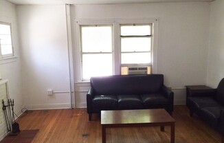 3 beds, 1 bath, $450