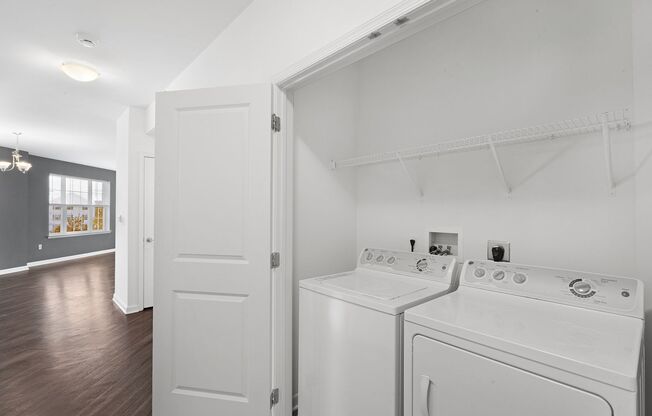 2 beds, 2 baths, 1,160 sqft, $2,395, Unit 4112