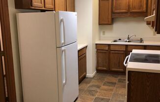 2 beds, 1 bath, 1,000 sqft, $975