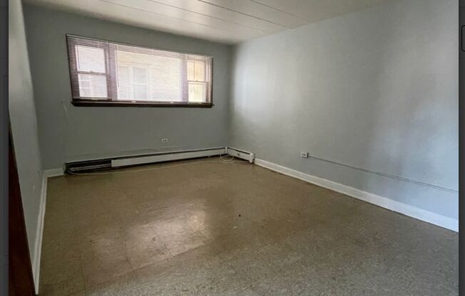33rd Ave Apartments