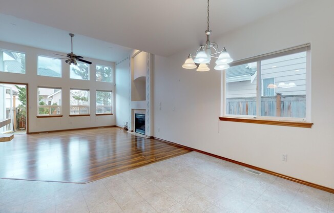 3 beds, 2.5 baths, $3,400