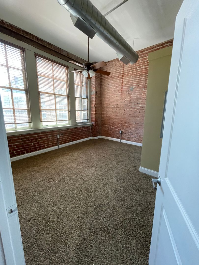 Broadway Lofts