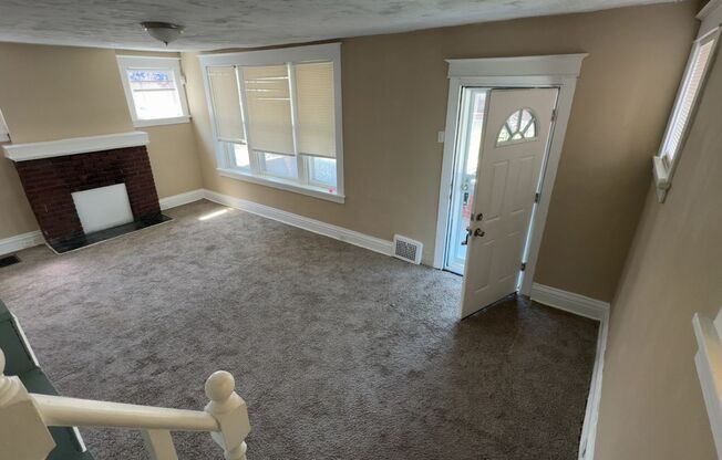 Delightful 3-bedroom, 1-bathroom single-family home