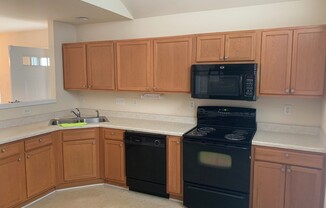 3 beds, 2.5 baths, $1,995