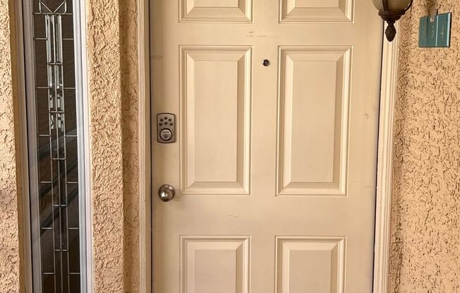 2 beds, 2 baths, $2,000, Unit # 334