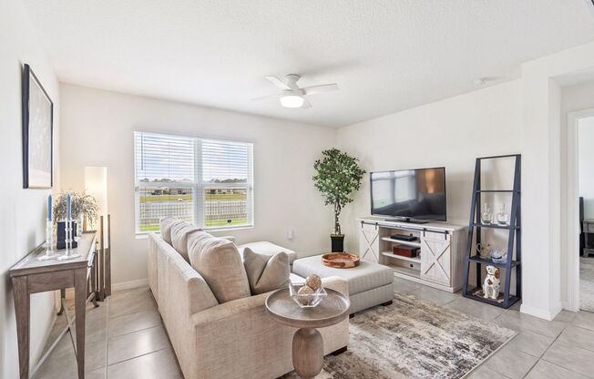 Beautiful 4-Bedroom Home with WATERFRONT view in the Summerly Community of Saint Cloud!