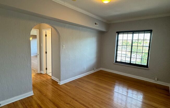 Broad Ripple - 1 BR condo