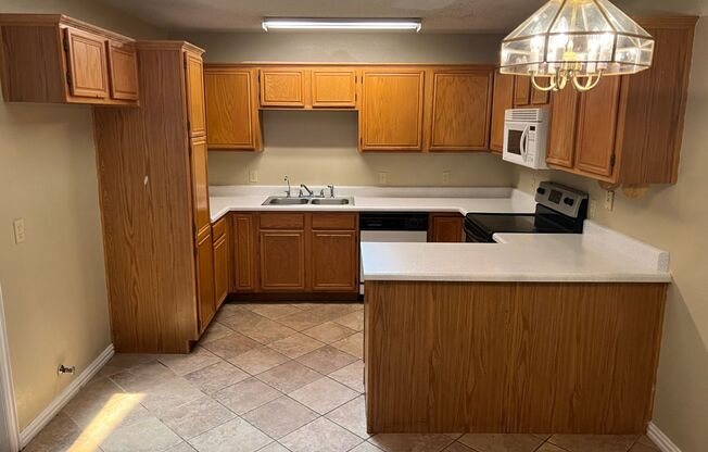 6412 Brookcrest Dr Arlington TX 76018